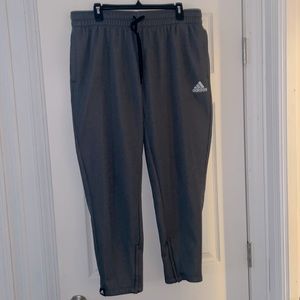 Men’s Adidas 38 X 30 track/warm up pants